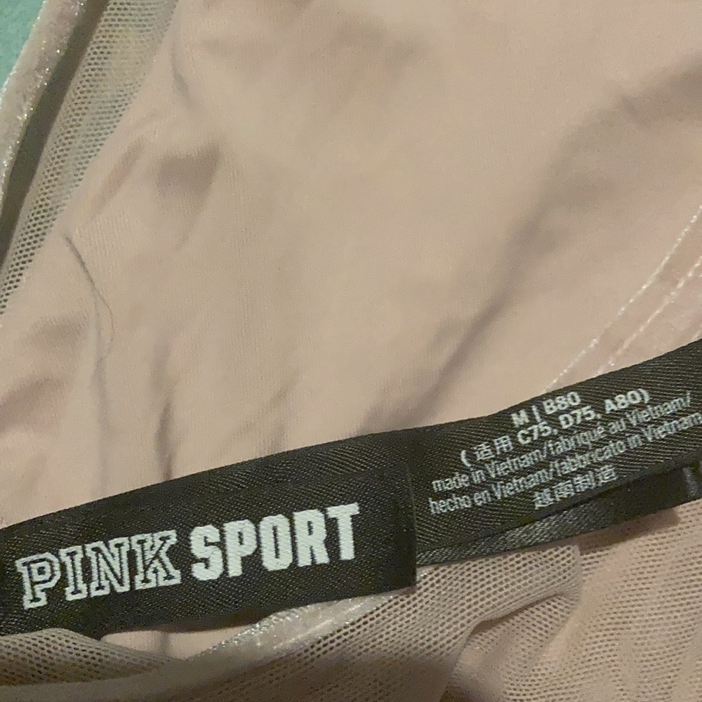 Pink bra - Picture 2 of 2